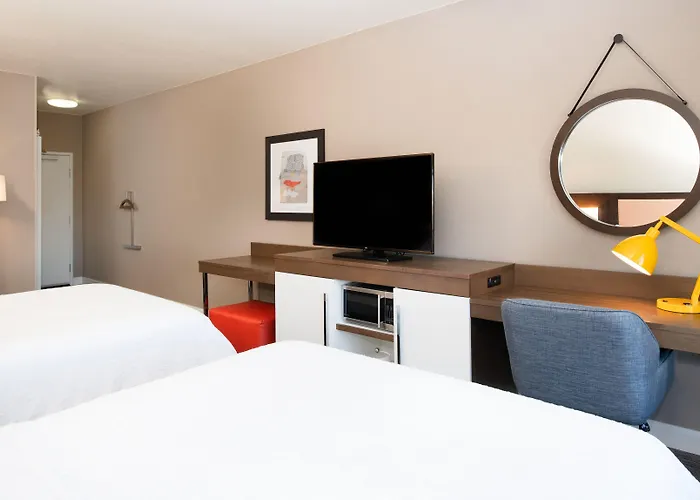 Hotel Hampton Airport North 3*