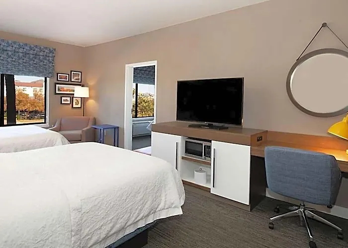 Hotel Hampton Airport North
