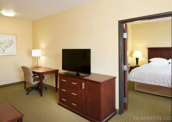 Hotel Hampton Airport North